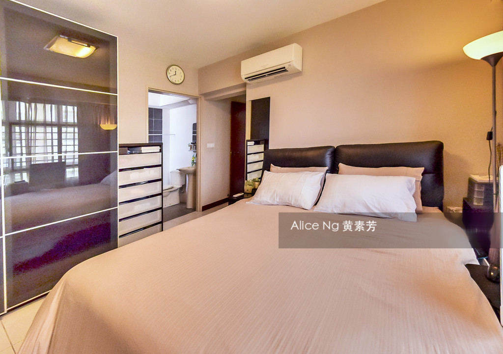 Blk 18B Holland Drive (Queenstown), HDB 4 Rooms #199700042